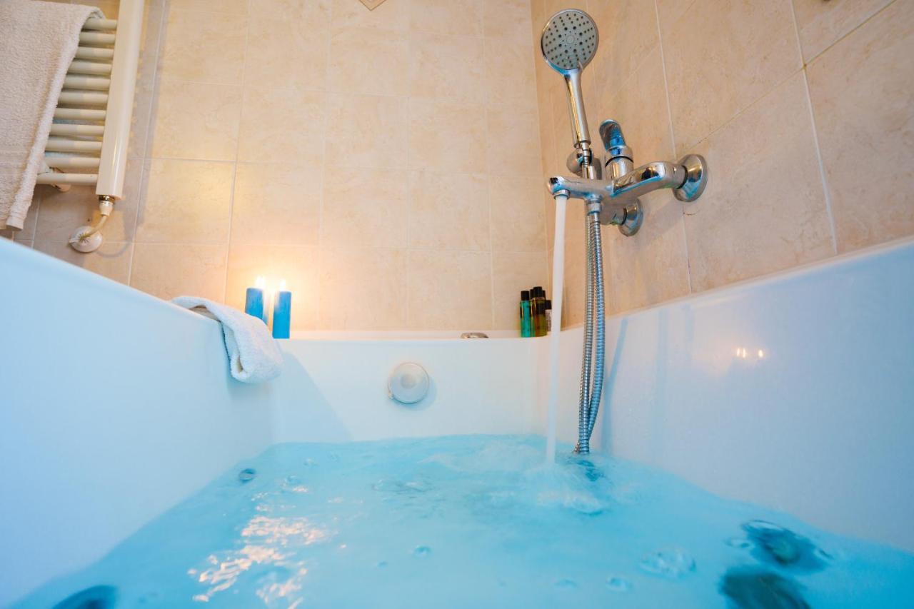 Quattro Torri B&B Santa Teresa Di Riva Buitenkant foto
