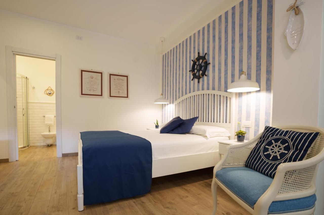 Quattro Torri B&B Santa Teresa Di Riva Buitenkant foto