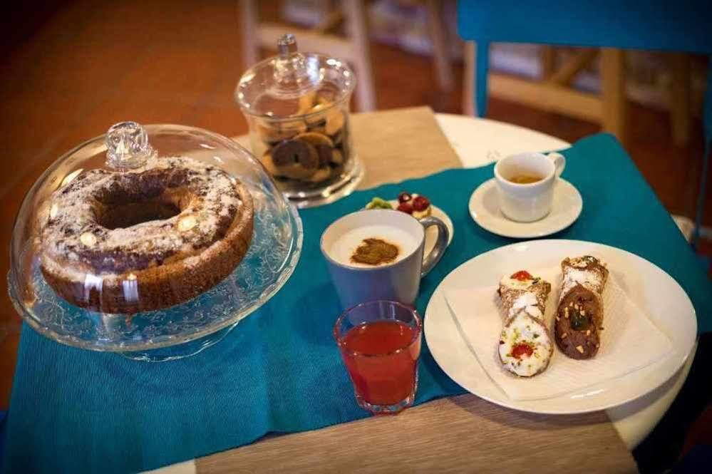 Quattro Torri B&B Santa Teresa Di Riva Buitenkant foto